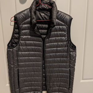 Men's Uniqlo Ultra Light Down Vest Medium Grey